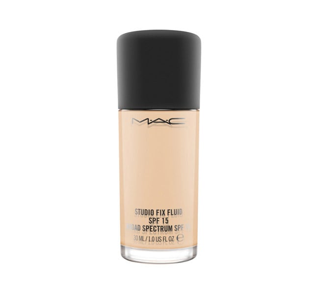Studio Fix Fluid SPF 15 Studio Fix Fluid SPF 15