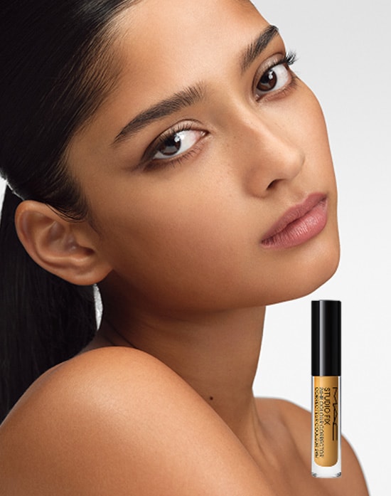 Studio Radiance Face and Body Foundation 